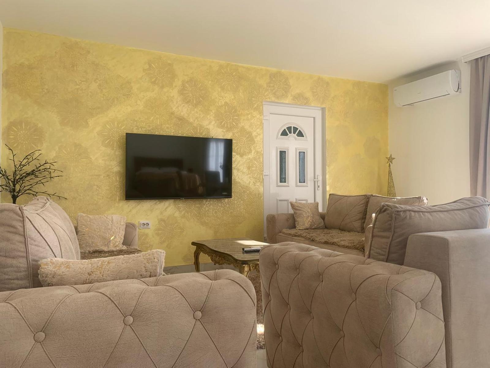 Dina Lux Apartman Jagodina Dış mekan fotoğraf