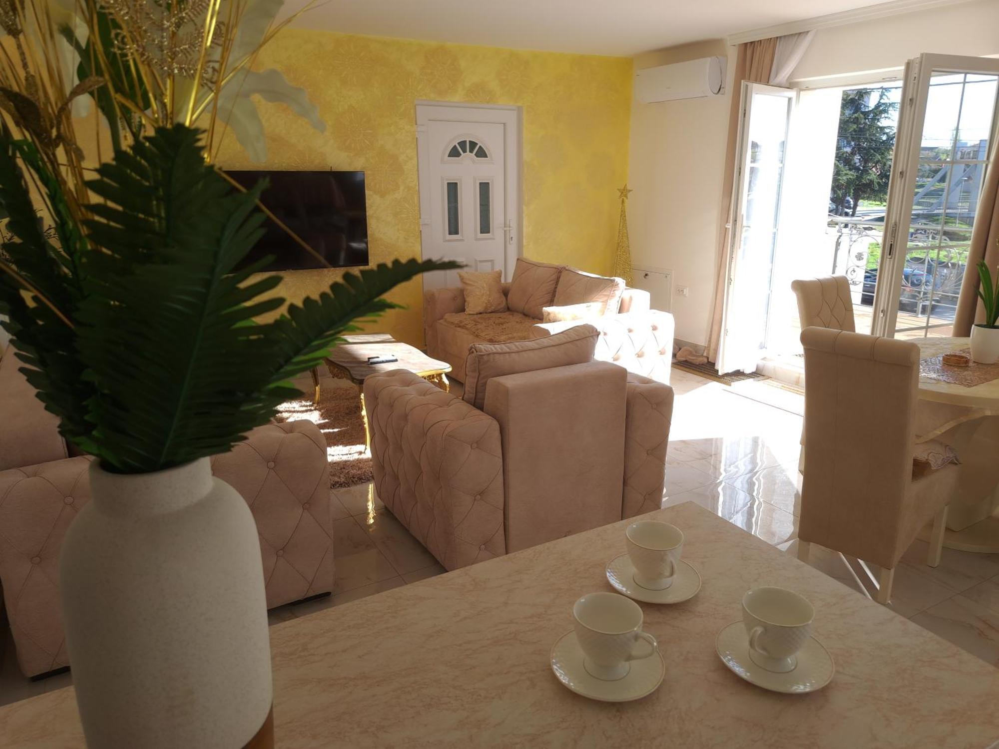 Dina Lux Apartman Jagodina Dış mekan fotoğraf
